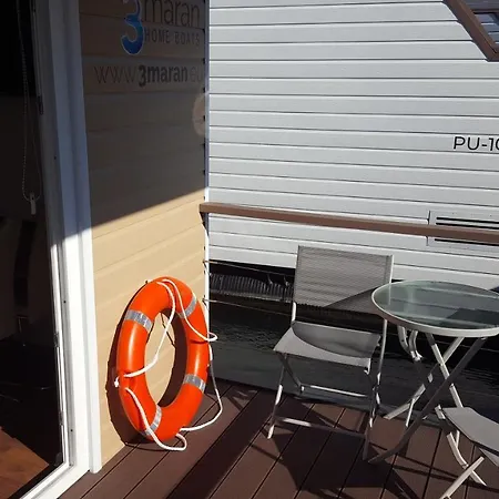 House Boat - Floating House Astrid * Pola